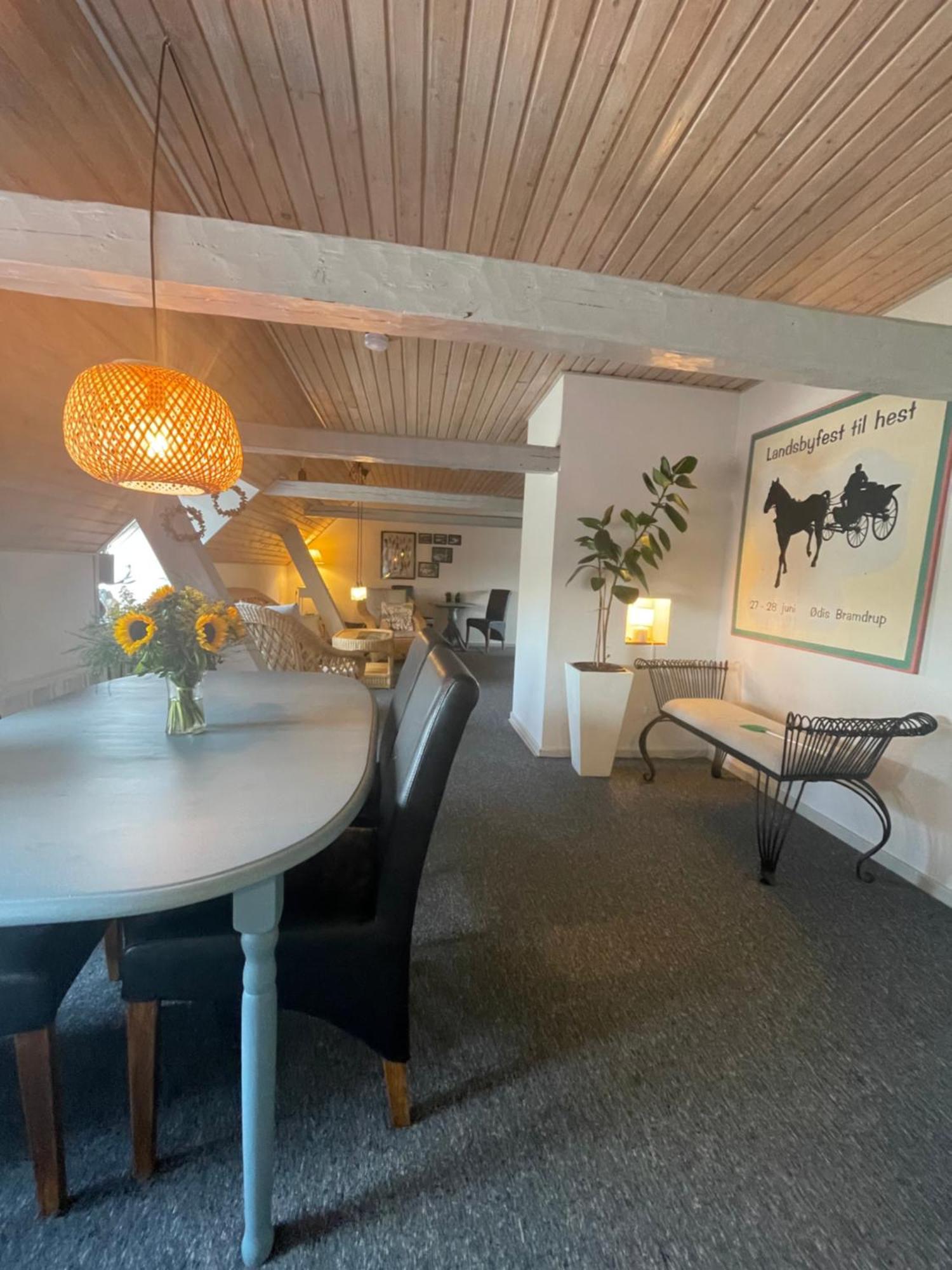 Appartement Landligt Ophold Pa Midtgard à Vamdrup Extérieur photo